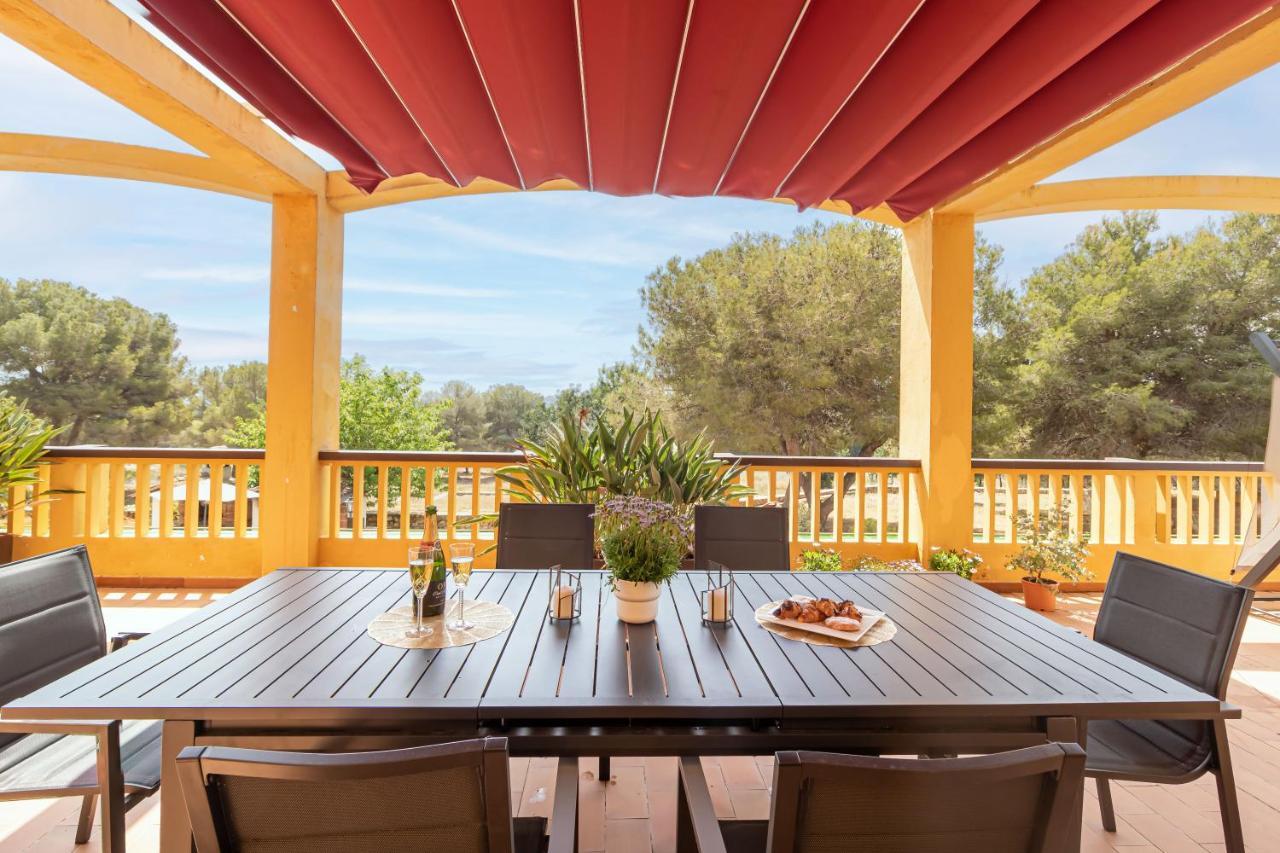 Villa Golf Sitges Vilanova i la Geltru Exterior photo
