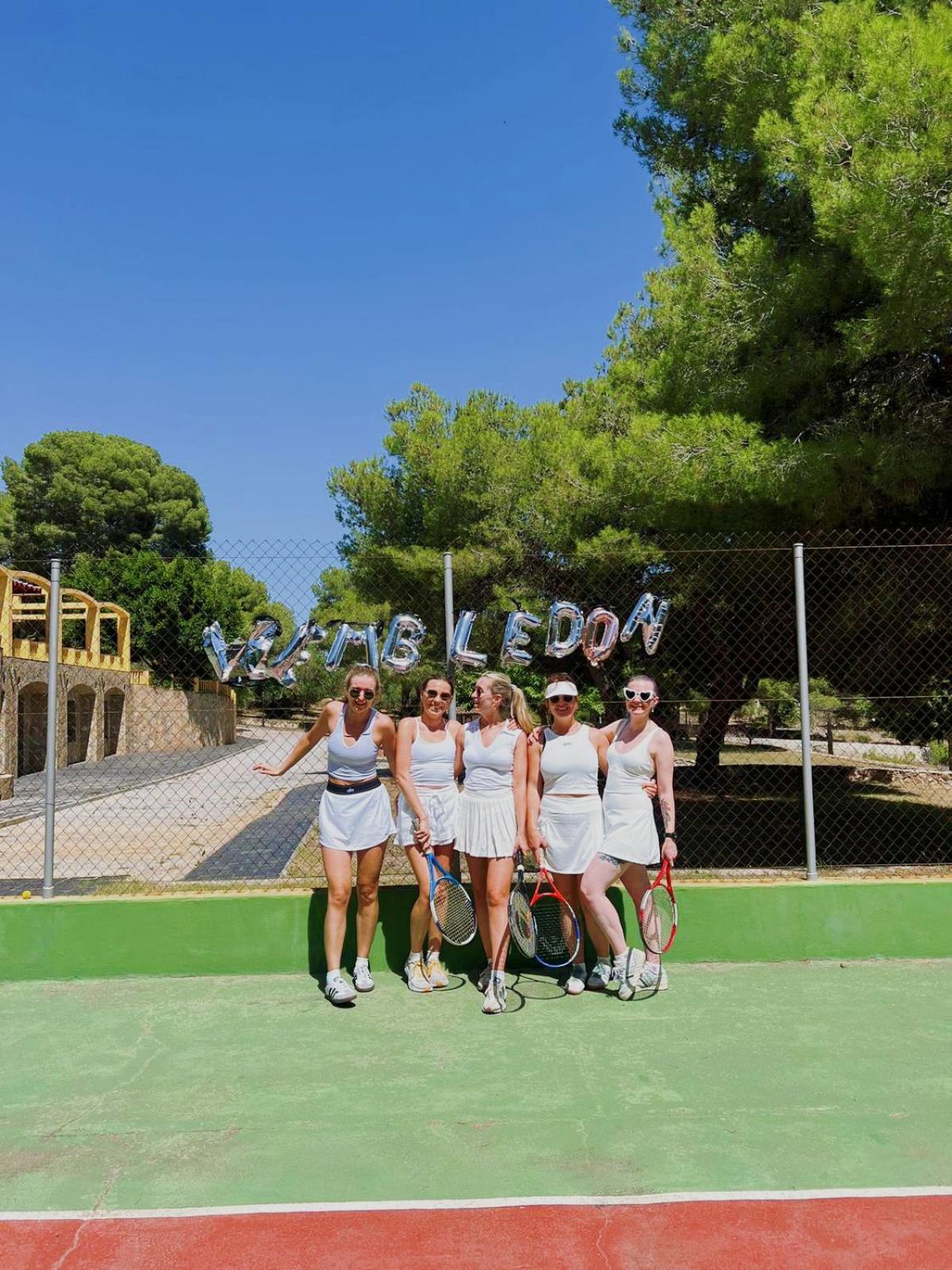 Villa Golf Sitges Vilanova i la Geltru Exterior photo